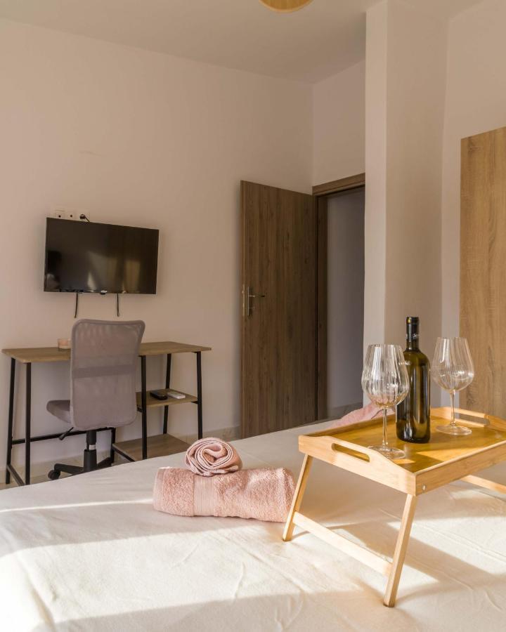 Seaside Serenity Suite In Loutra Kato Almiri Exteriör bild